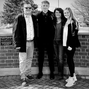 Meet your Posher, Dawn